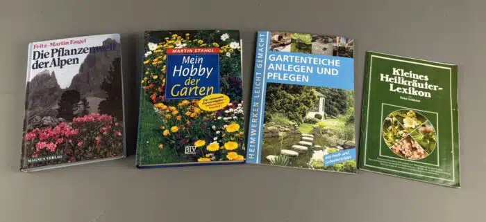 4 Stück Pflanzen und Heilkräuter Bücher