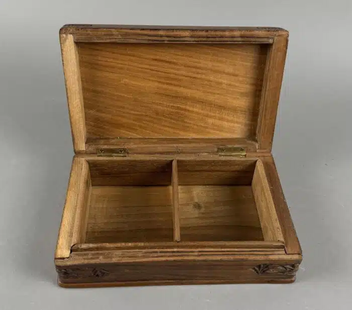 schöne Holz Schatztruhe – Bild 4