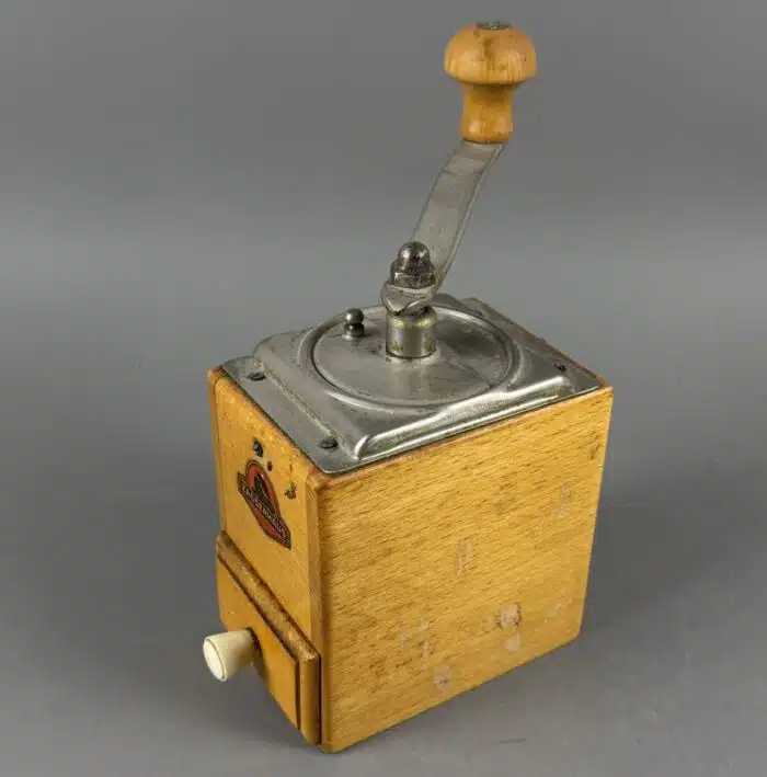 vintage Kaffeemühle – Bild 3