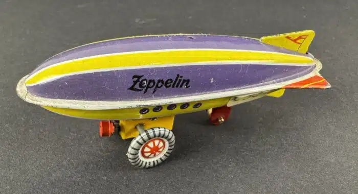 ZZ Germany Blechspielzeug Graf Zeppelin Luftschiff