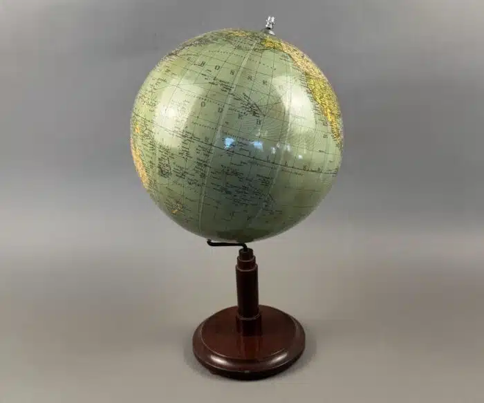 Columbus Erdglobus, um 1950