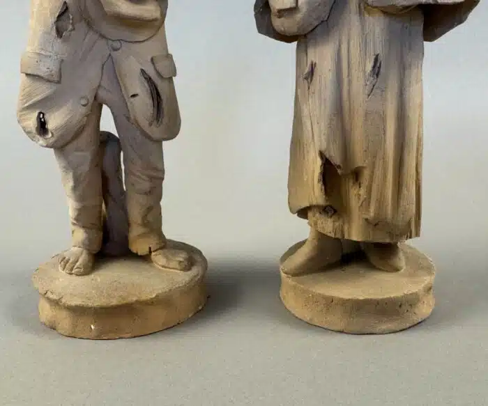 Zwei Terraccotta Charakterfiguren – Bild 3