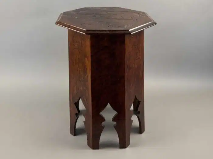 Hocker in maurischer Art