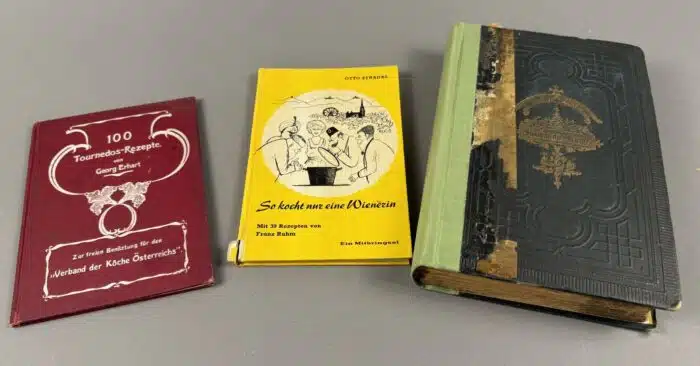 drei alte Kochbücher - Süddeutsche Küche aus 1875