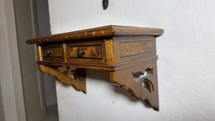 wunderschönes schlüsselkästchen mit Ablage aus Holz – Bild 4