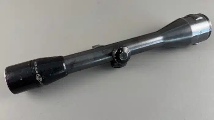 Switbert Lobisser - Aus persönlichem Besitz - Jagdgewehr mit Leder Futteral und Zielfernrohr – Bild 22