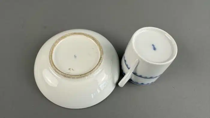 Switbert Lobisser - Aus persönlichem Besitz - Kaffeetasse mit Untertasse Augarten Wien – Bild 4