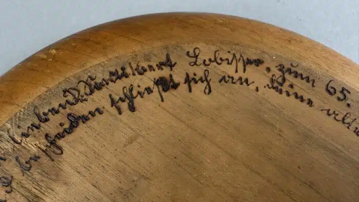 Switbert Lobisser - Aus persönlichem Besitz - Holzschale mit Widmung zum 65 Geburtstag 23.03.1943 – Bild 4