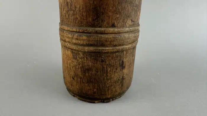 Switbert Lobisser - Aus persönlichem Besitz - Holz Mörser  H 18 cm – Bild 2