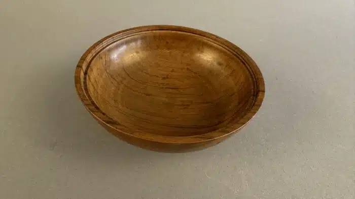 Switbert Lobisser - Aus persönlichem Besitz - Gedrechselte Eichenschale Dm. 11,5 cm