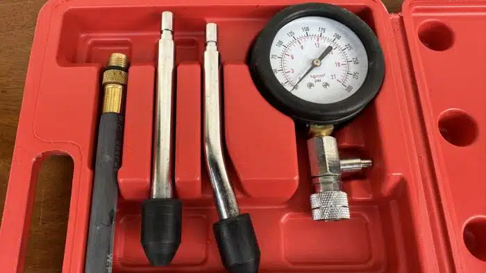Kompressionstester-Set für Benzinmotoren – Bild 2