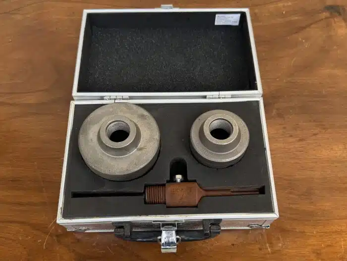 Zwei Topfbohrer im Koffer 60 und 80 mm