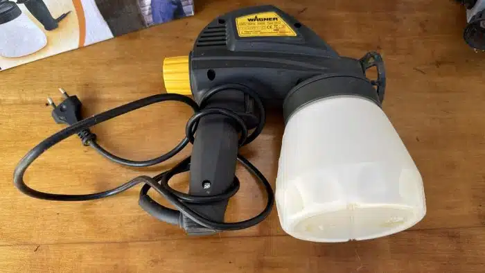 zwei Stück universal Spritzpistolen – Bild 2