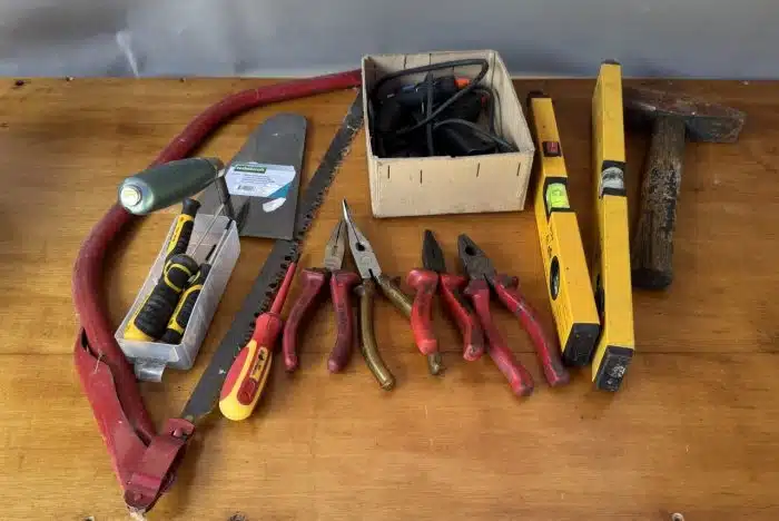 Posten Handwerkzeug