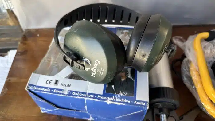 Posten Werkzeug, Kopfhöhrer, Kabel, Säge uvm. – Bild 5