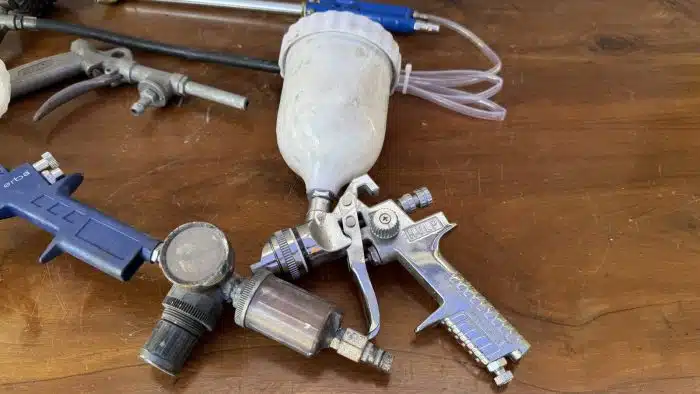 Posten Druckluft Lackierer Set Lackierpistolen – Bild 2