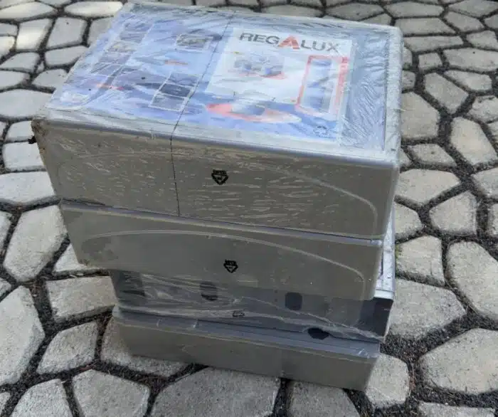 4 Stück Originalverpackte Regalux Hängeregale 51 x 39 H 15 cm