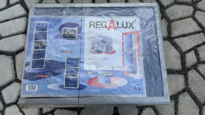 4 Stück Originalverpackte Regalux Hängeregale 51 x 39 H 15 cm – Bild 2