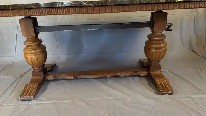 COUCHTISCH mit Marmorplatte höhe verstellbar  138 x 69 H 59 cm – Bild 3