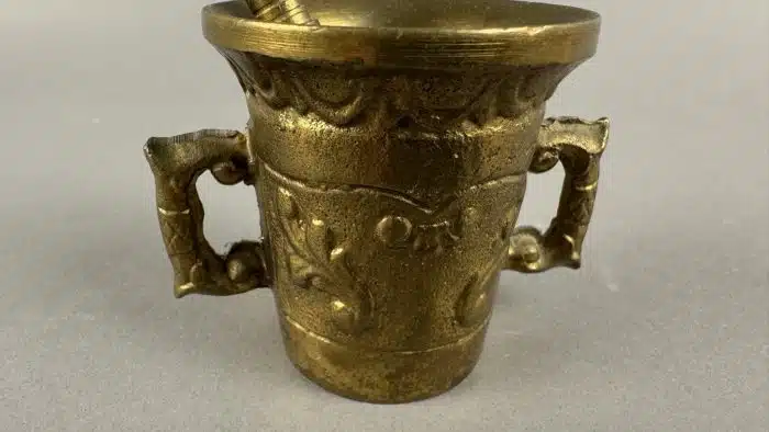 Messing Mörser mit Stößel H 6 cm – Bild 2