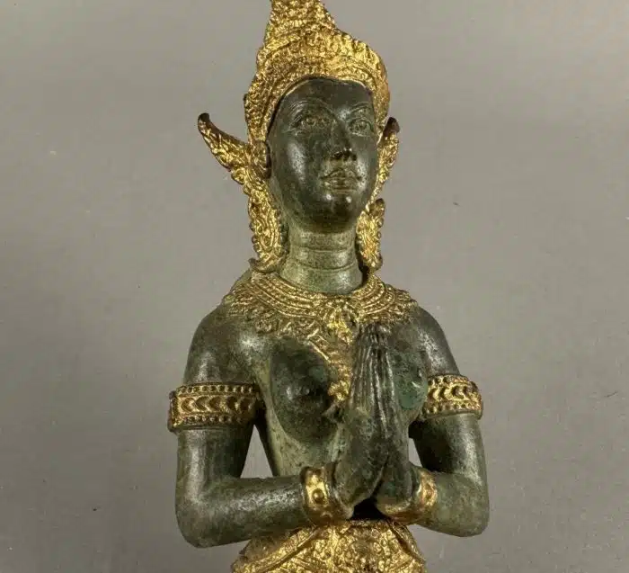 Tempelwächterin Thailand Bronze Figur - schöne Patina und vergoldung  H 22 cm – Bild 11