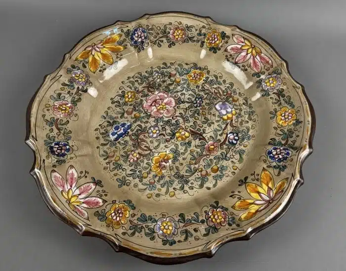 große Vorlegeplatte Majolika - Teller  Originale di Gubbio Dm. 50 cm – Bild 2