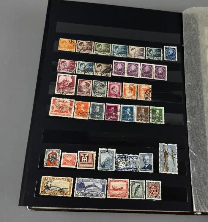 großes Briefmarkenalbum siehe Bilder – Bild 11