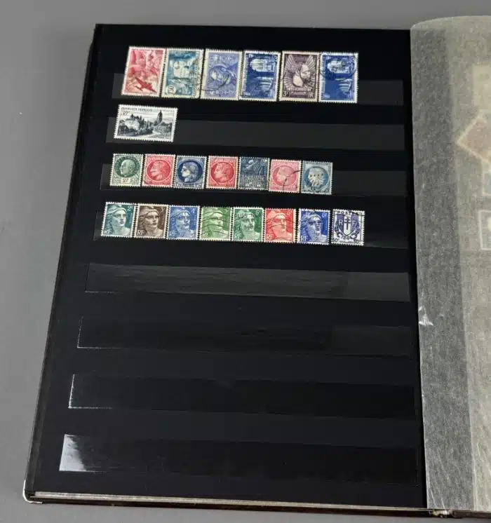 großes Briefmarkenalbum siehe Bilder – Bild 17