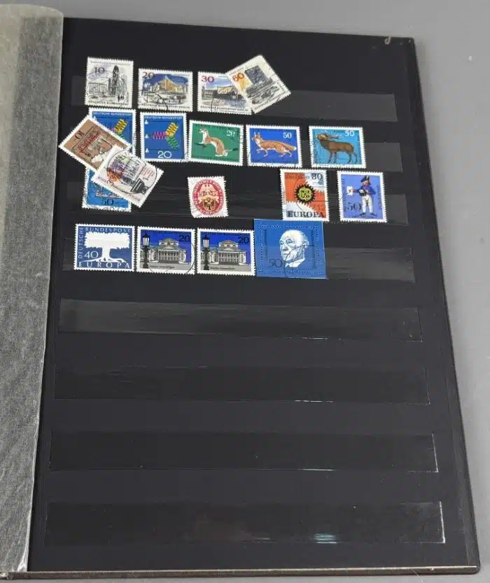 großes Briefmarkenalbum siehe Bilder – Bild 18