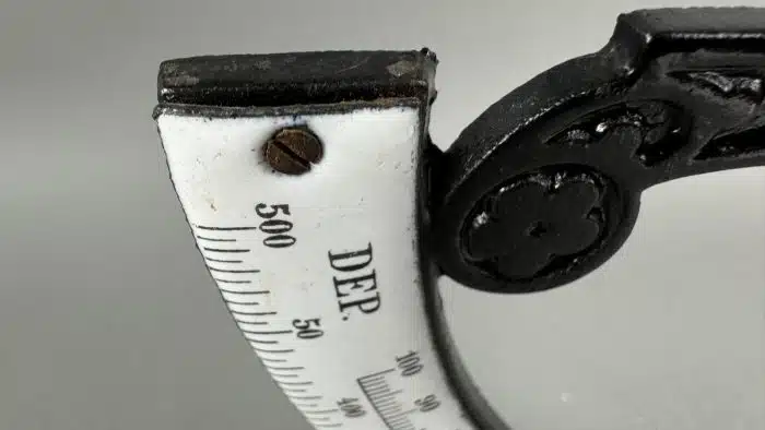 Antike Briefwaage um 1910 weiße Emailleskala Höhe ca. 22 cm. – Bild 3