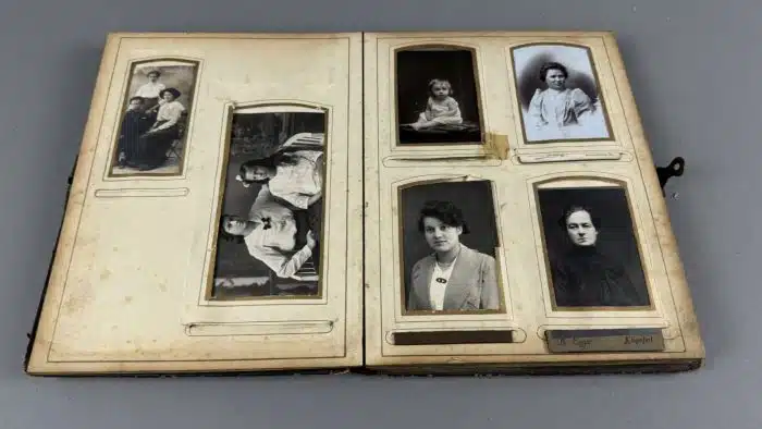 Jugendstil Fotoalbum mit vielen Bildern, teilweise militärisch – Bild 5