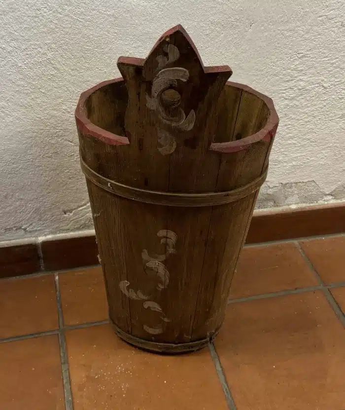 bäuerlich bemalter Regenschirmständer H 61 – Bild 4