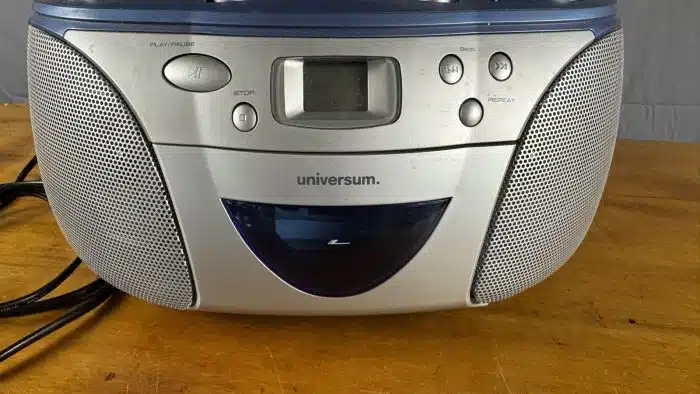 UNIVERSUM CTR-CD1003 MICRO Anlage Radio CD Player – Bild 6