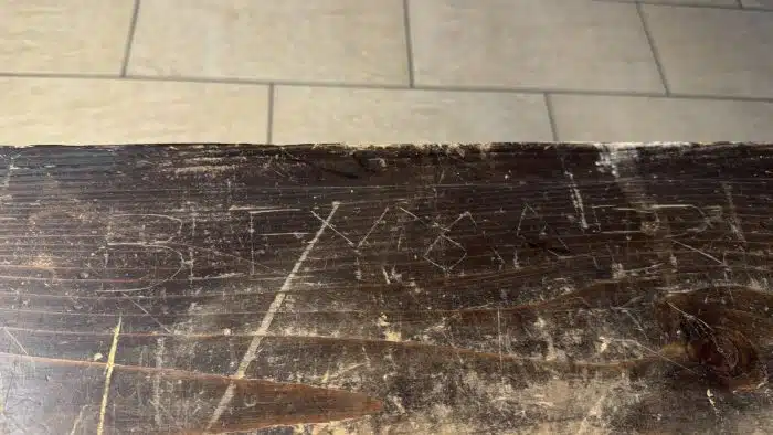 Switbert Lobisser - Aus persönlichem Besitz - Bauerntruhe seiner Eva "Ev" Luise Bleymaier mit den 4 Jahreszeiten von Lobisser bemalt, Frühling, Sommer, Herbst, Winter L 154 T 70 H 79 cm – Bild 23