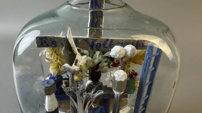 Switbert Lobisser - Aus persönlichem Besitz - Klosterarbeit-Eingericht - Lourdes - Ende 19. Jh., H 20 cm – Bild 2