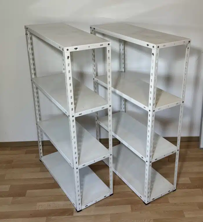 zwei Massiv Metallregale Ki