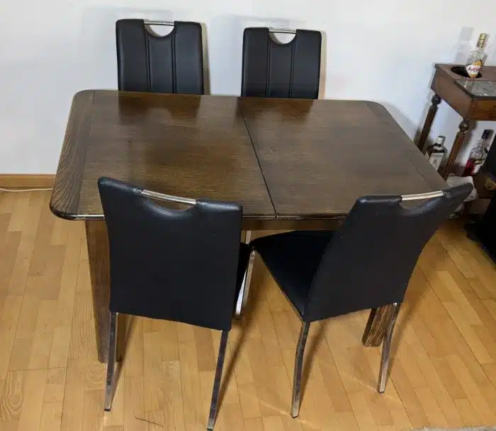 Holz Esstisch zum ausziehen mit 4 Sesseln – Bild 2