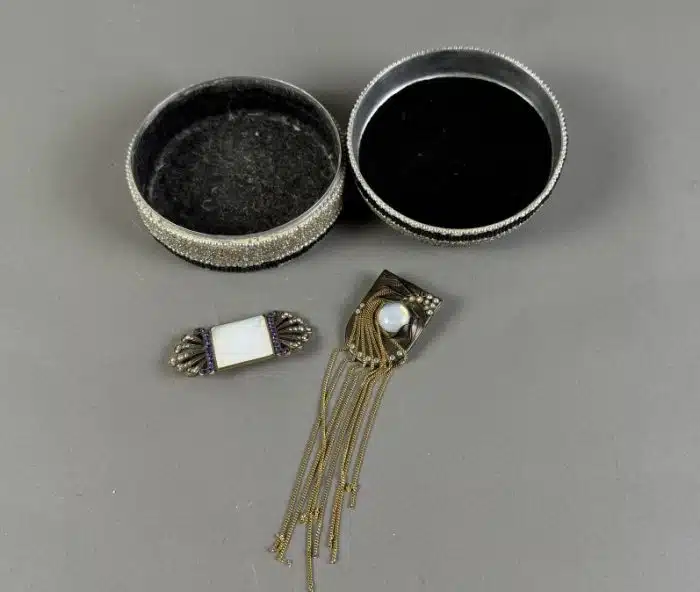 Modeschmuck in Box