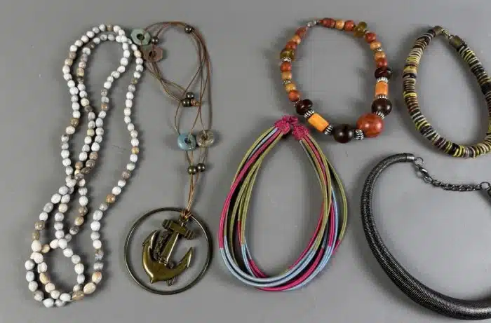 Posten Modeschmuck Ketten – Bild 2