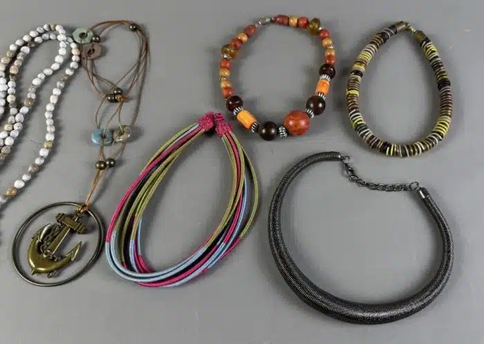Posten Modeschmuck Ketten – Bild 3