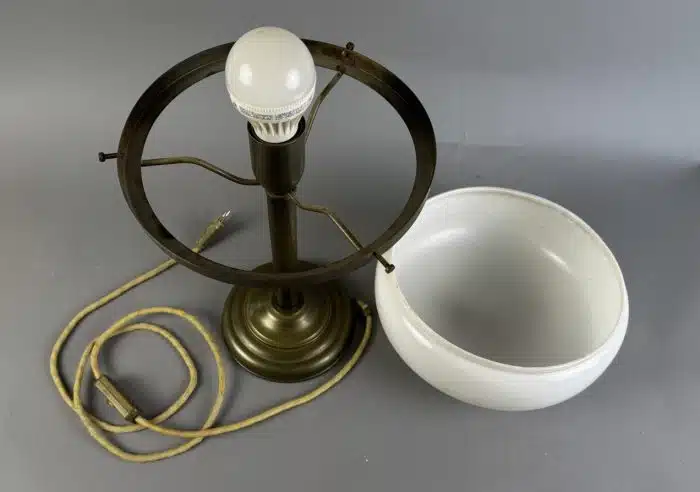 Tischlampe, Modell Strindberg, erste Hälfte des 20. Jahrhunderts. – Bild 4
