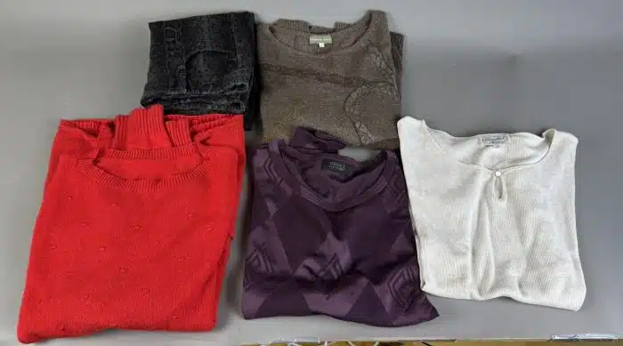 5 Stück Designer Bekleidung - Siehe Bilder