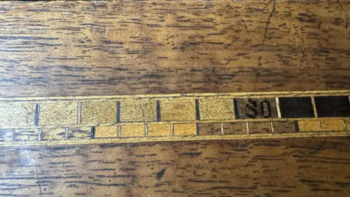 Nähmaschine 1915 Anker Werke Bielefield mit Tisch und Zubehör – Bild 6