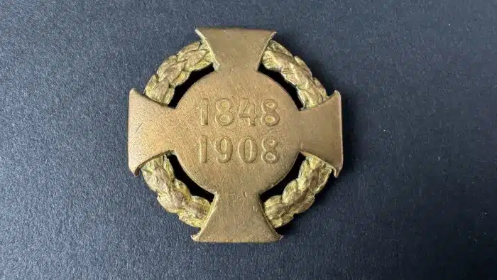 Österreich Militär-Jubiläumskreuz 1908 Franz Joseph I.  Material: Bronze – Bild 2