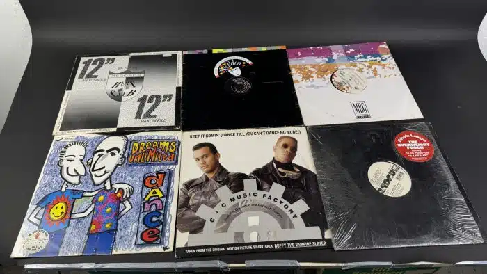 Posten  Schallplatten ausgefallene Stücke Siehe Bilder