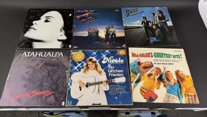 Posten  Schallplatten ausgefallene Stücke Siehe Bilder