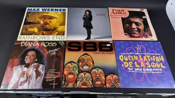 Posten  Schallplatten ausgefallene Stücke Siehe Bilder