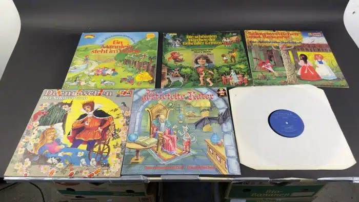 Posten Kinder Schallplatten ausgefallene Stücke Siehe Bilder