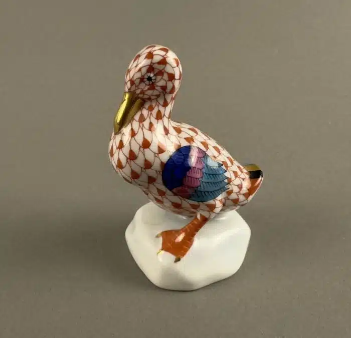 Ente, Herend, Porzellan, bunt und gold staffiert, Höhe 6,5 cm, blaue Marke