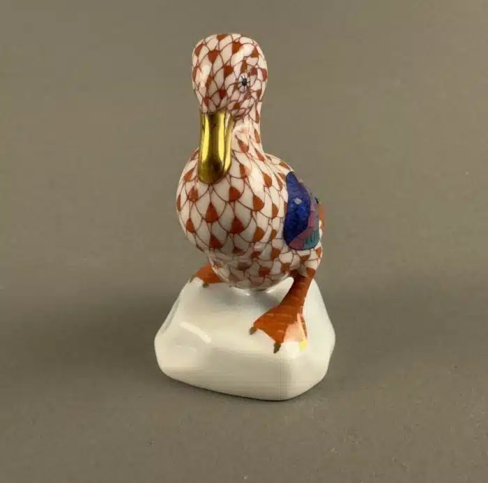 Ente, Herend, Porzellan, bunt und gold staffiert, Höhe 6,5 cm, blaue Marke – Bild 2